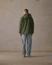 Load image into Gallery viewer, McTavish Waxed Jacket Green
