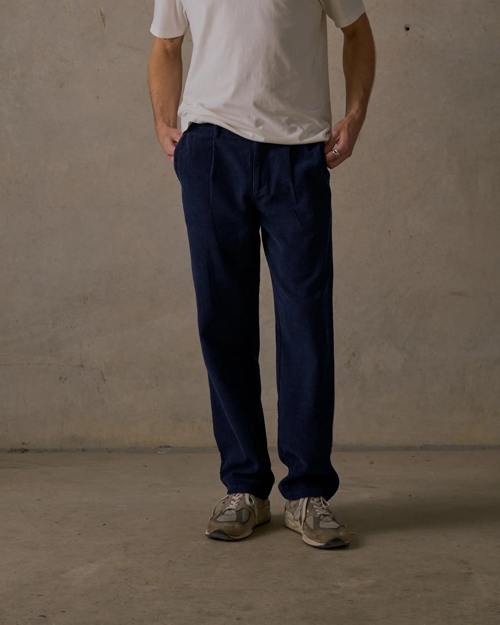 McTavish Classic Cord Pants Blue
