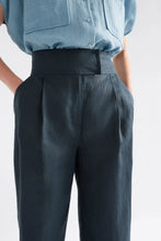 Load image into Gallery viewer, Elk Lejer Pant Navy
