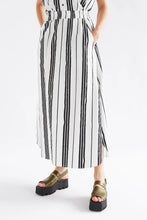 Load image into Gallery viewer, Elk Fez Skirt Fez Print White
