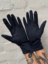 Load image into Gallery viewer, Cinnamon Creations GL031 Faux Leather Glove Black
