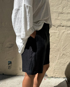 Milkman W Linen Short Black Pie