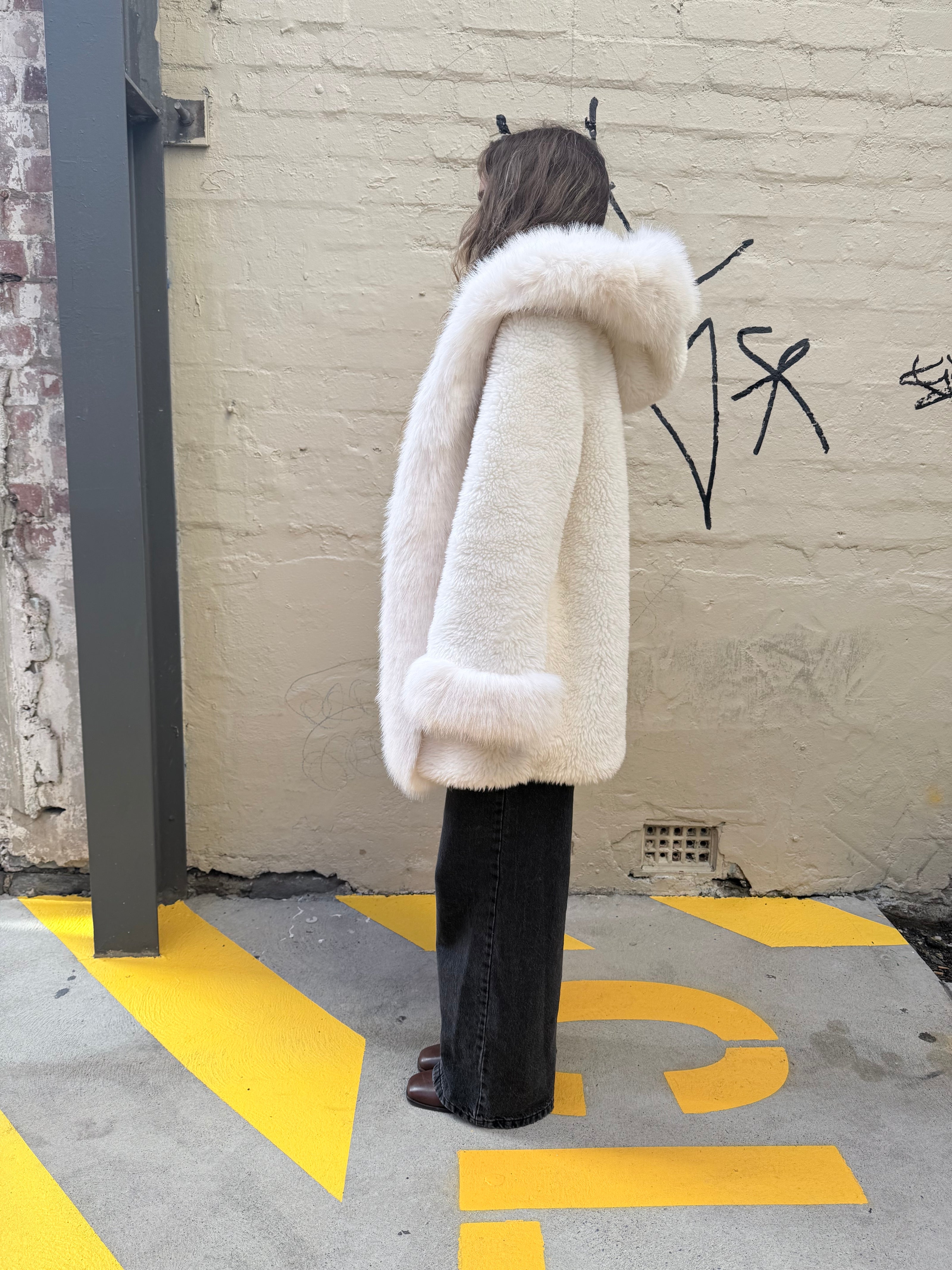 Cinnamon Creations F109 Fluffy Hooded Jacket Ivory