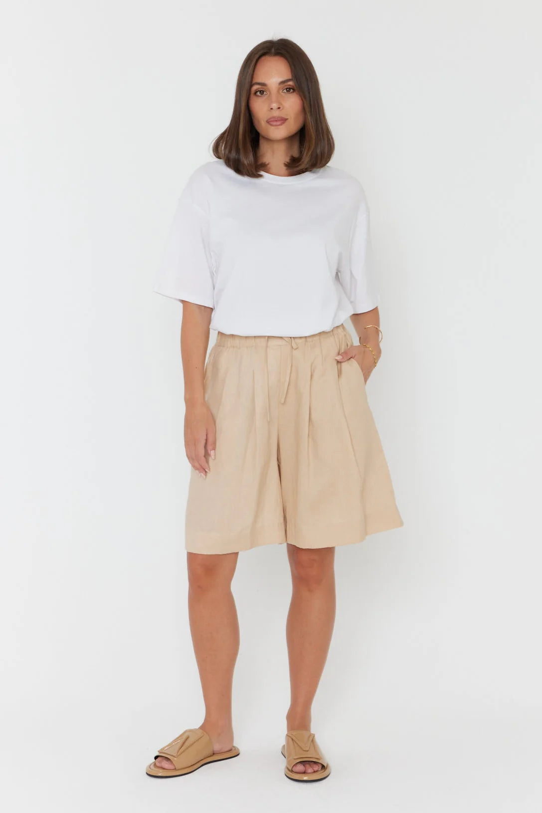 ALEXANDRA Juny Linen Shorts Beige