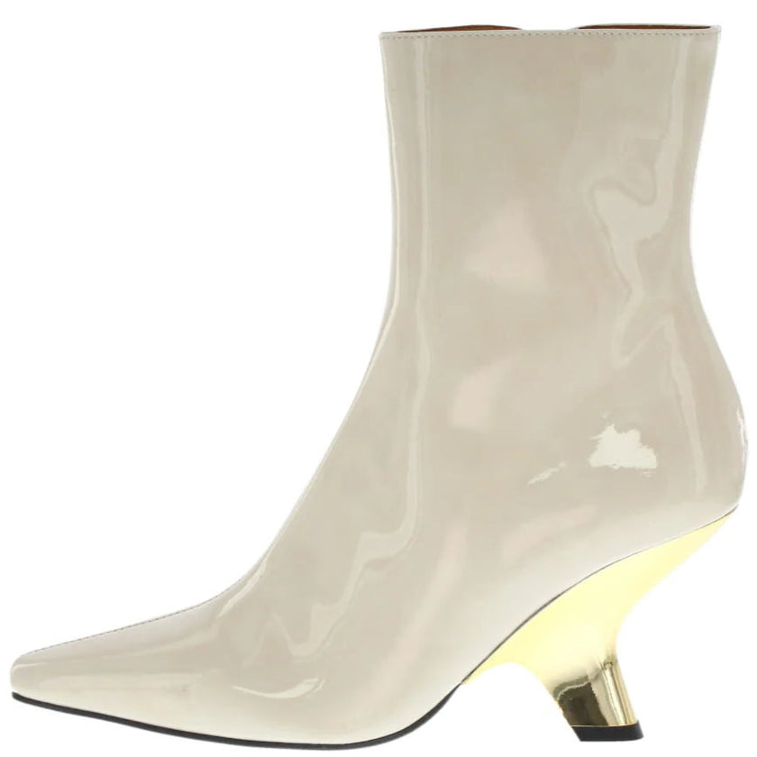 Neo Dasha Ademuz Arce Cream Patent Leather