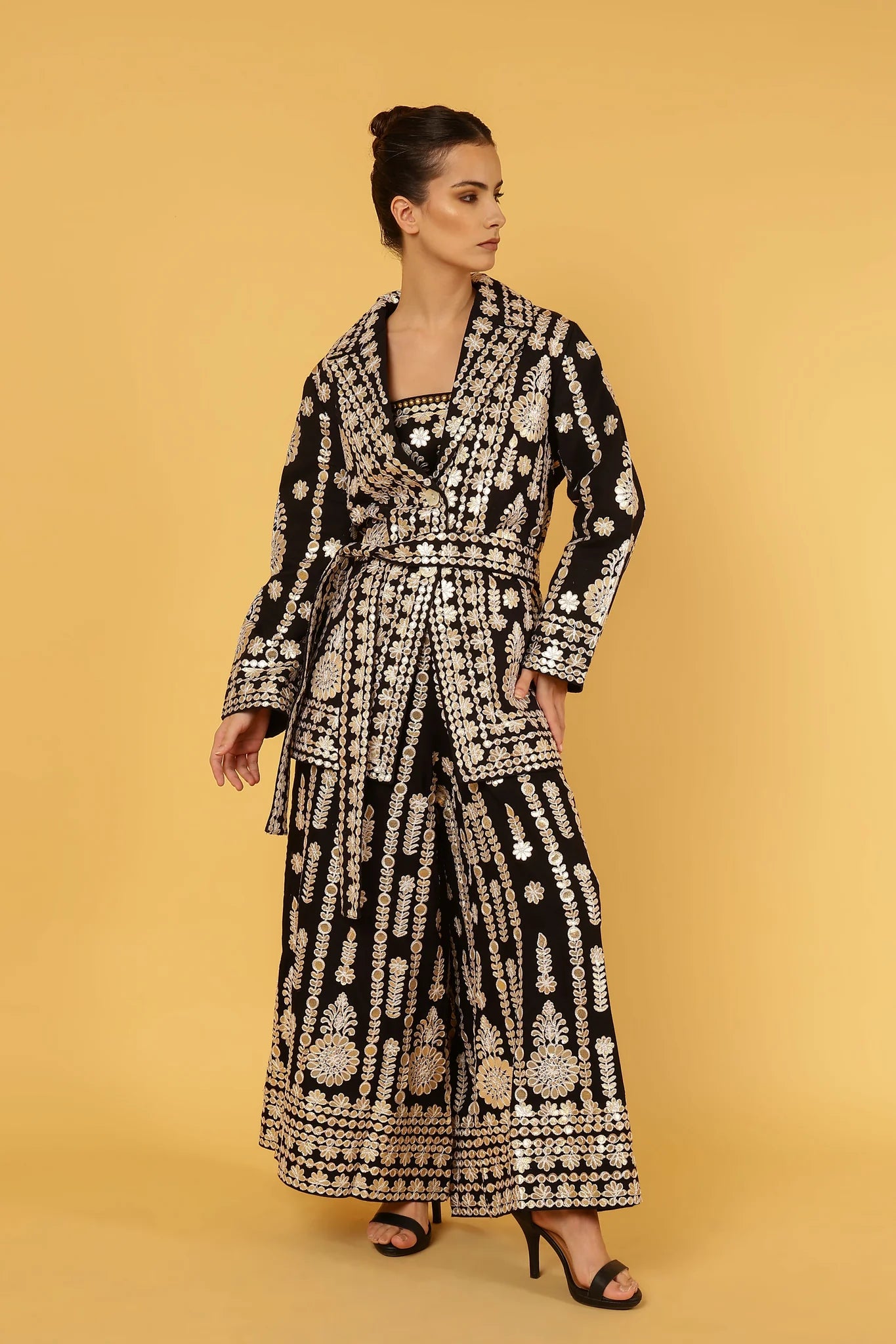 Anannasa Ziggy Short Coat Black With Gold Thread