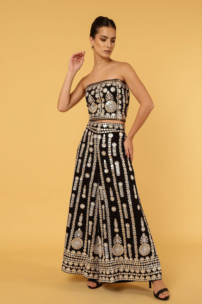 Anannasa Ziggy Pants Black With Gold Thread