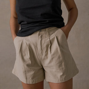 McTavish Double Pleated Twill Shorts Light Tan