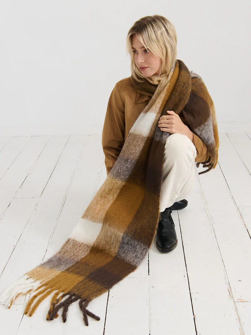 Angels Whisper Checkered Fluffy Scarf Dijon