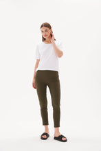 Load image into Gallery viewer, Tirelli Straight CROP Pant High Ankle Khaki
