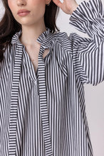 Load image into Gallery viewer, ALEXANDRA Danill Blouse Black Stripe
