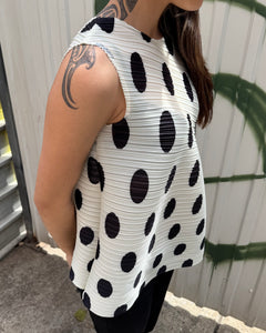 Indulge Me CLO063 Sleeveless Top Spots Ivory/ Black