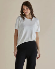 Load image into Gallery viewer, Betty Basics Robbie Knit Tee Cream
