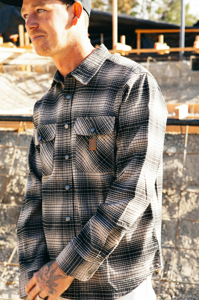 Brixton Builders Bowery Stretch LS Flannel Black/Cinder Grey