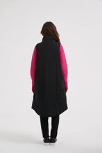 Load image into Gallery viewer, Tirelli Zip Hem Puffer Vest Black
