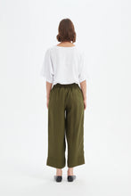 Load image into Gallery viewer, Tirelli Wide Leg Linen Pant Dark Moss
