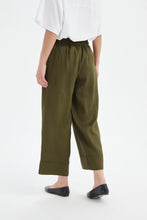 Load image into Gallery viewer, Tirelli Wide Leg Linen Pant Dark Moss

