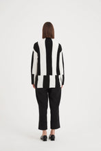 Load image into Gallery viewer, Tirelli Vertical Stripe Knit Black/ Cream
