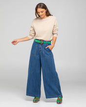 Load image into Gallery viewer, Boom Shankar Flower Belt Peacock Suede
