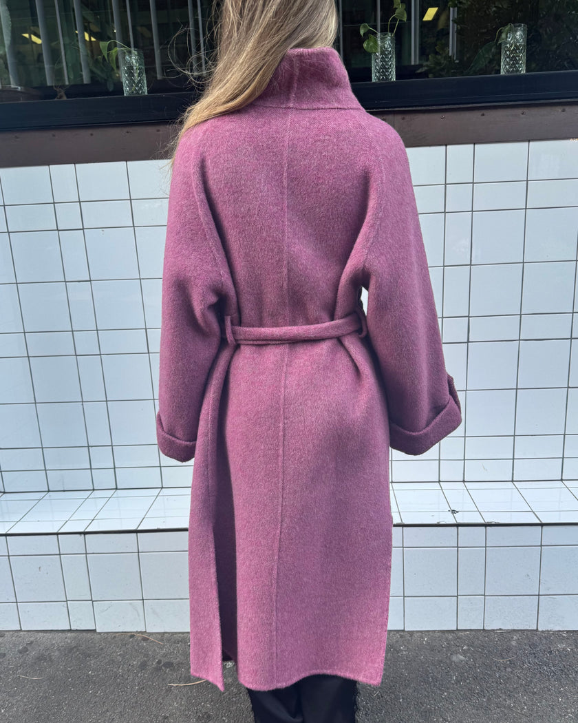 Cinnamon Creations Wool Blend Trenchcoat Pink