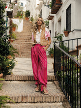 Load image into Gallery viewer, MEISÏE Pleated Loop Pants Flash Pink
