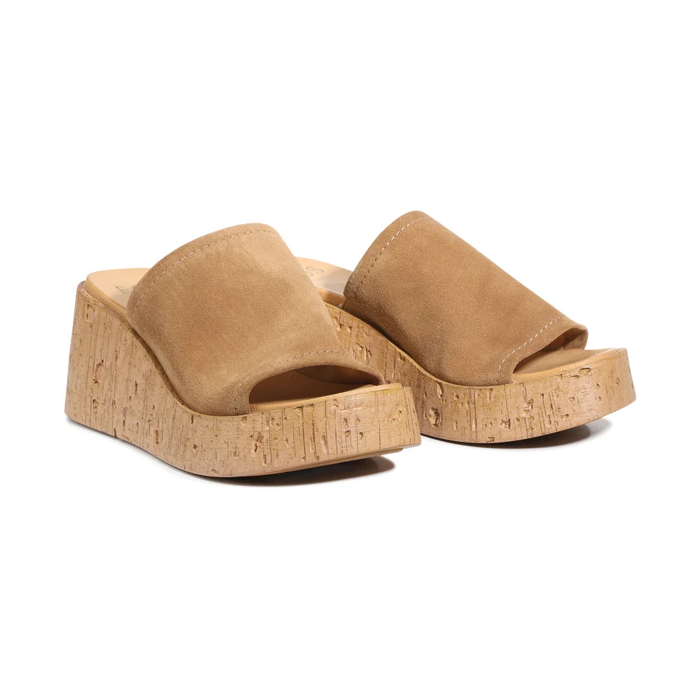 EOS Caria Wedges Tan Suede