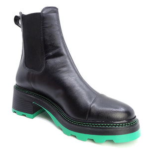 Carrano Ruby Black/Green Leather