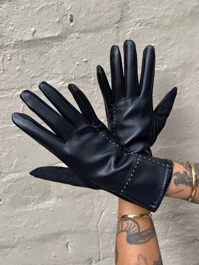 Cinnamon Creations GL031 Faux Leather Glove Black