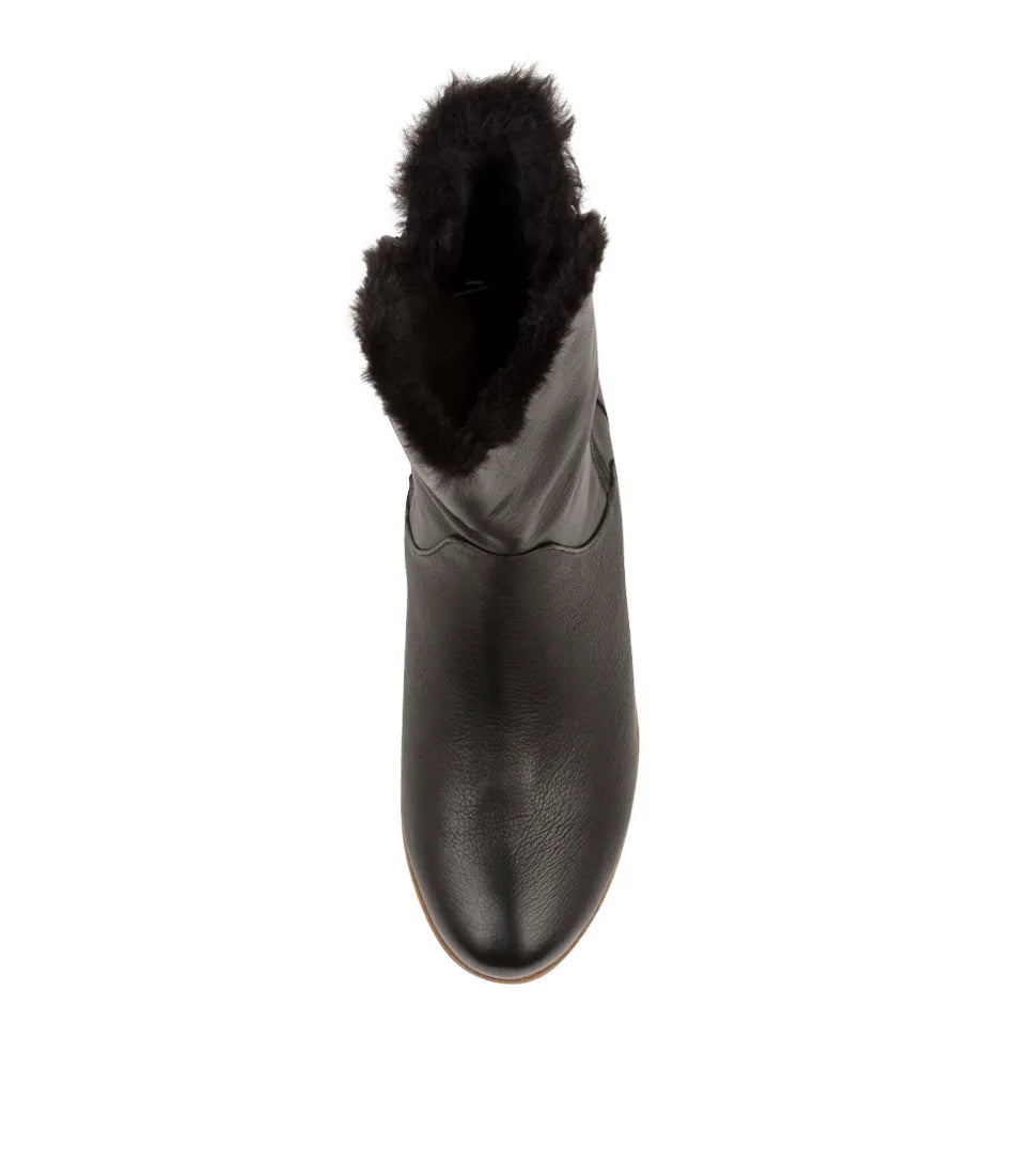 Django & Juliette Rudo New Black Leather Black Fur