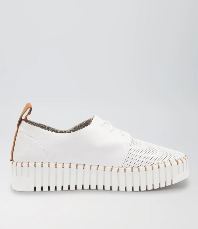 Django & Juliette Batu White/Dk Tan