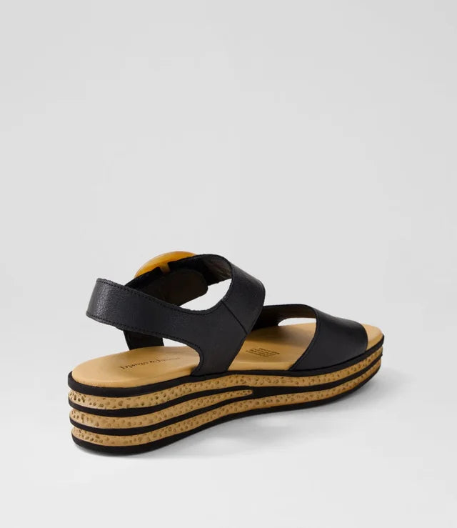 Django & Juliette Cubbie Platform Sandals Black Leather