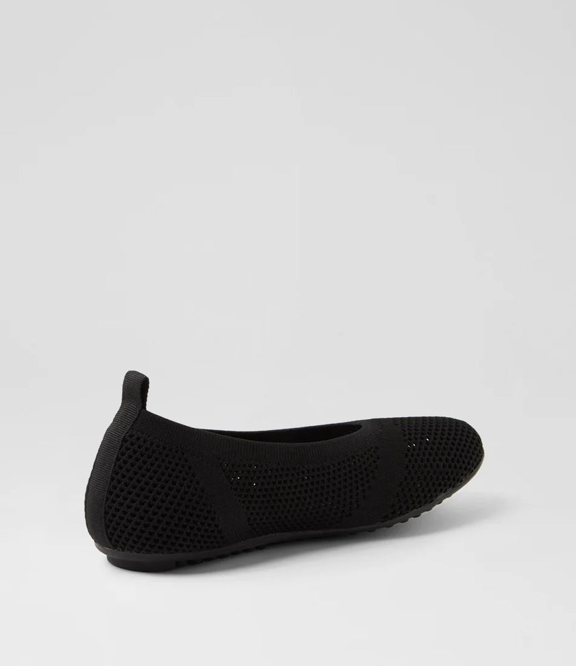 Django & Juliette Vaya Knit Flats Black