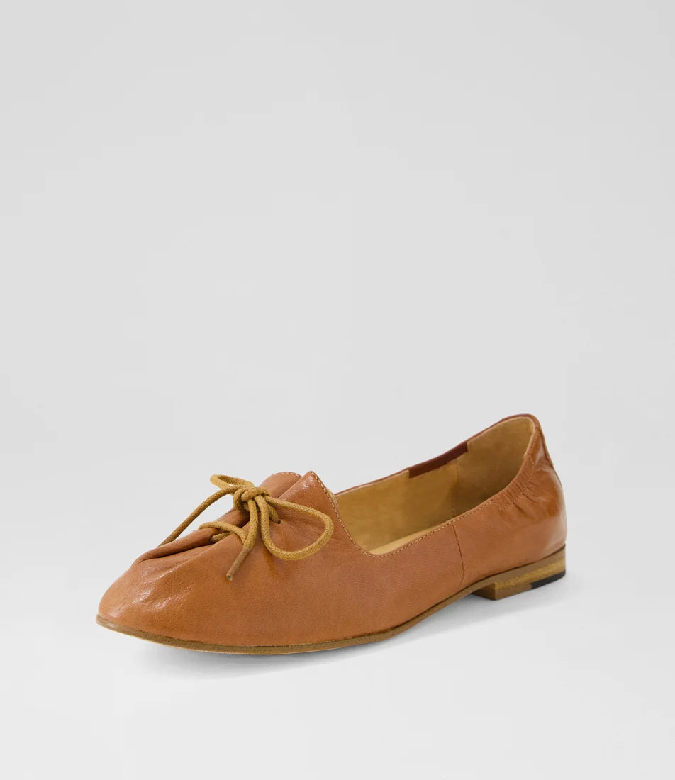 Django & Juliette Ubeeria Flats Cognac Polish Leather