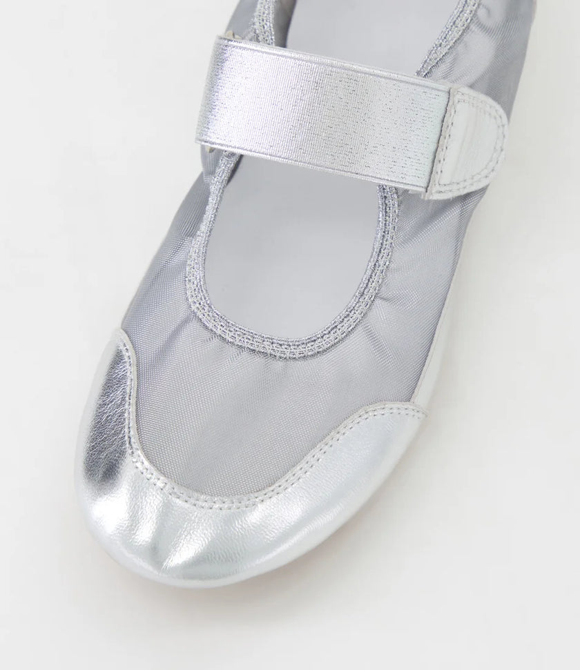 Django & Juliette Brya Ballet Sneakers Silver Leather/ Mesh
