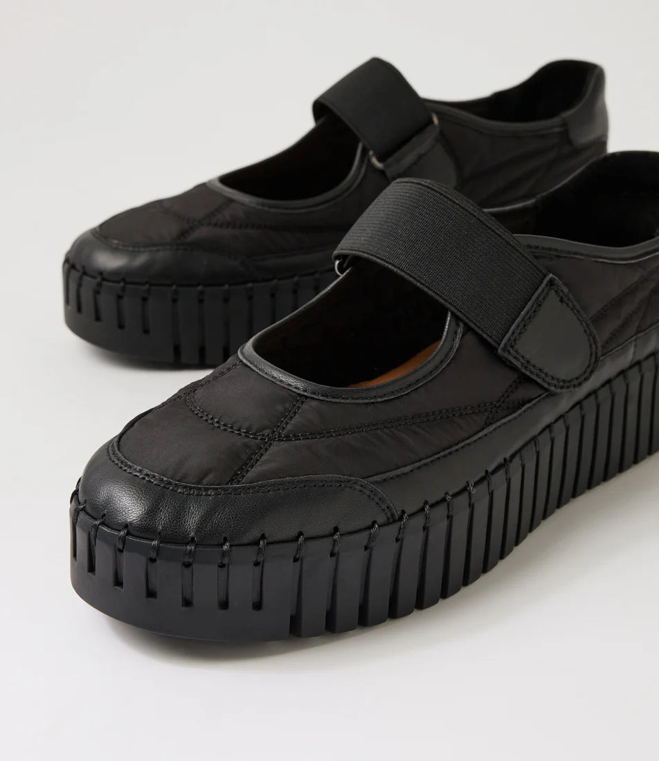 Django & Juliette Bano Maryjane Sneakers Black Leather/ Fabric