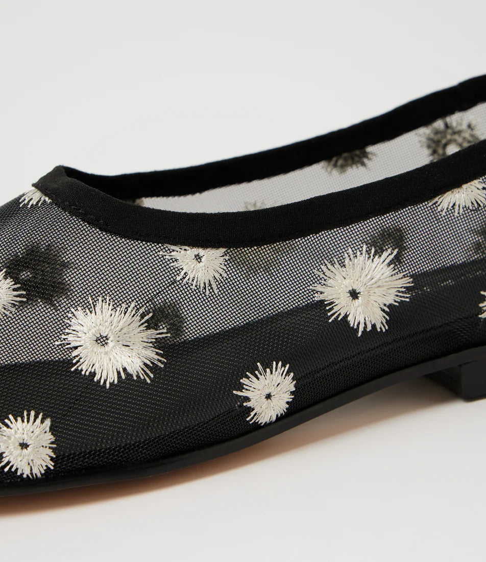 Django & Juliette Undeen Mesh Ballet Flats Black/ Ivory Flowers