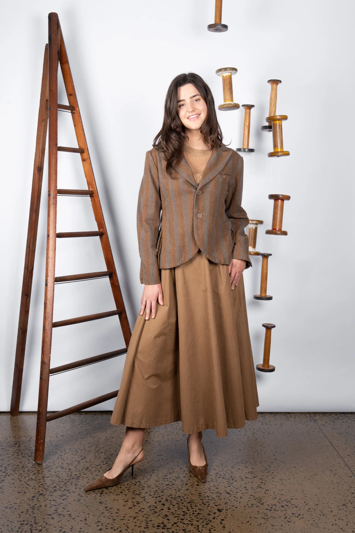 M. A. Dainty Bumper Skirt Tan Washed