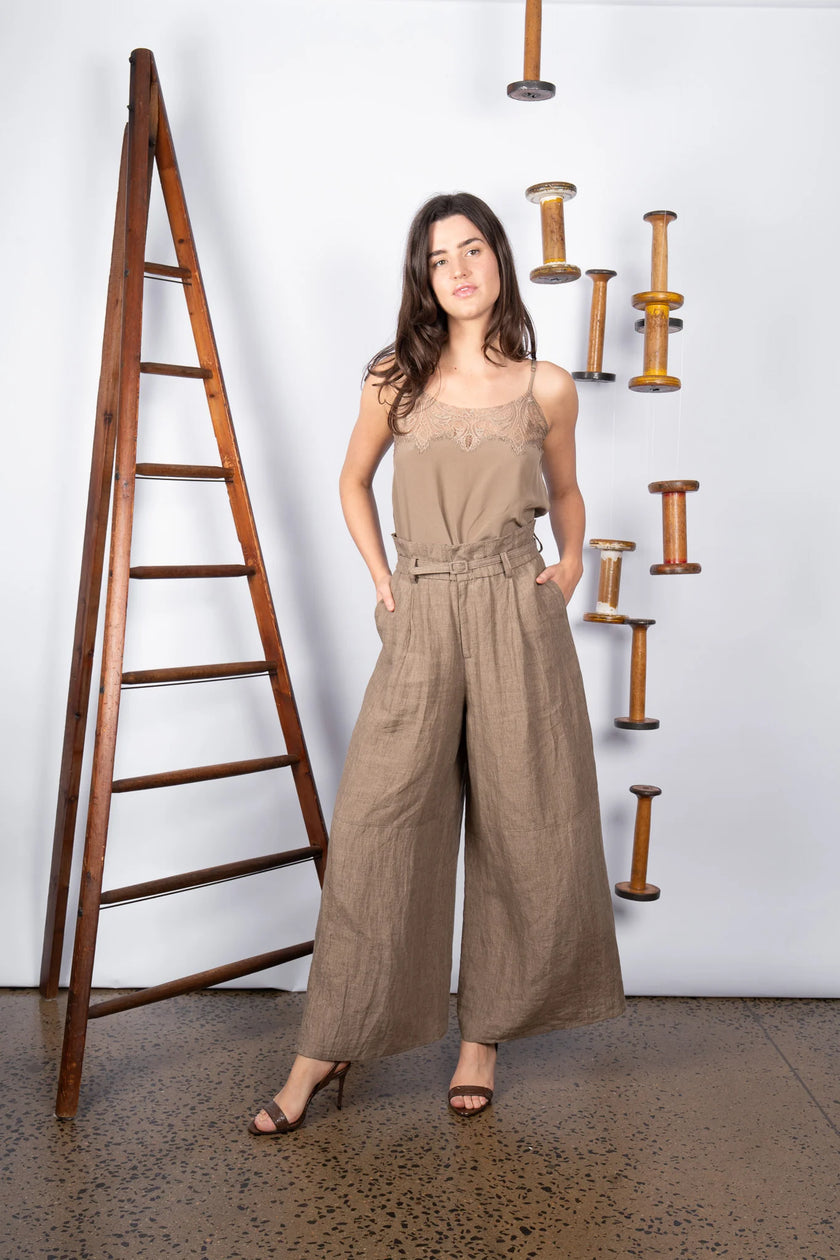 M. A. Dainty Downtown Linen Pant Rock