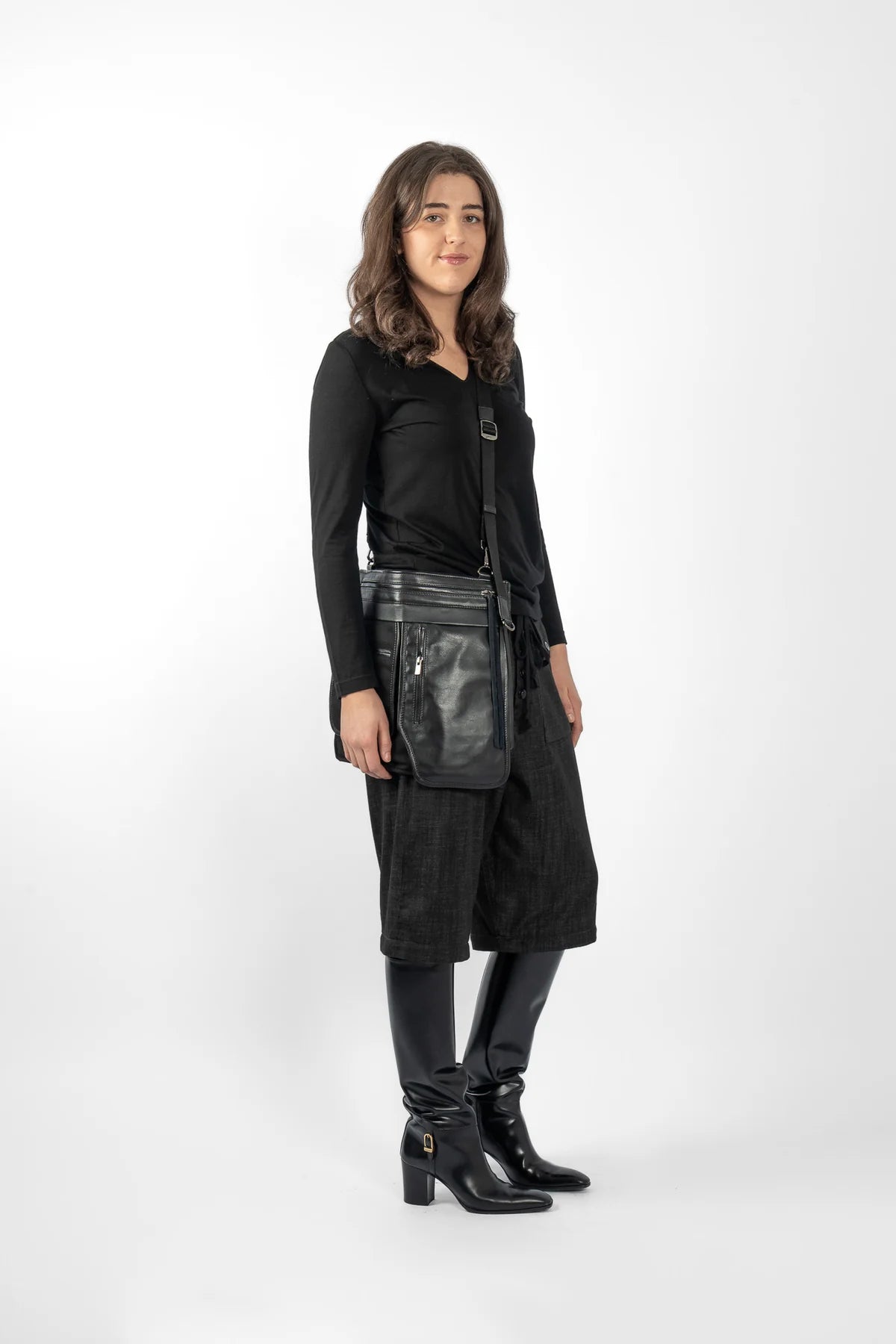M. A. Dainty Waker Bag Black
