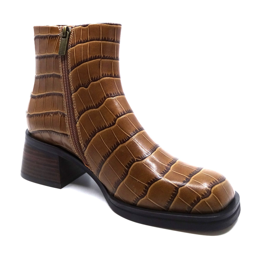 Django & Juliette Emre Coffee Croc Leather