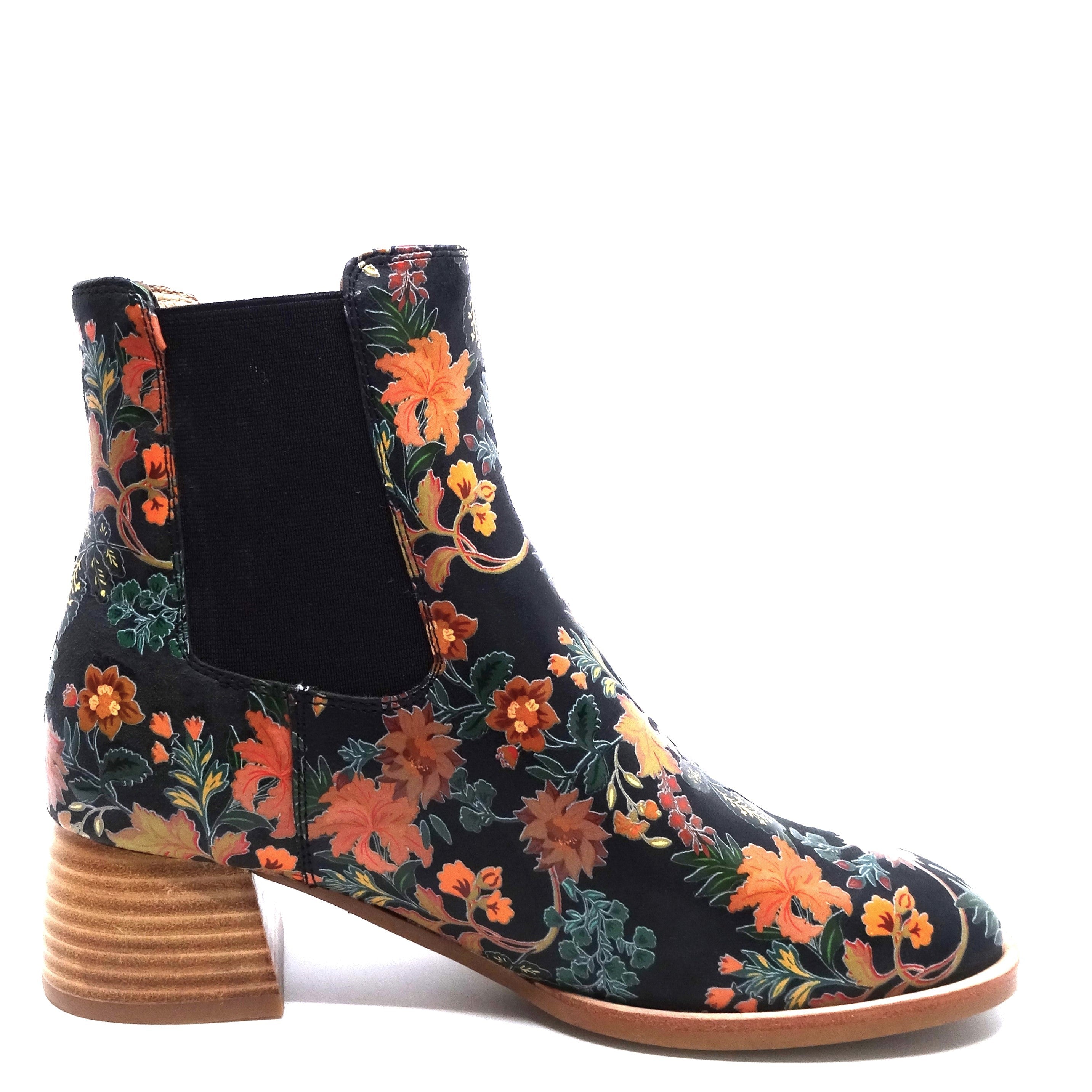 Django & Juliette Noyce Vintage Black Leather