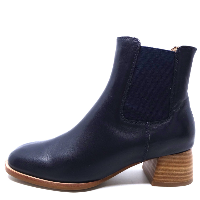 Django & Juliette Noyce Navy Leather