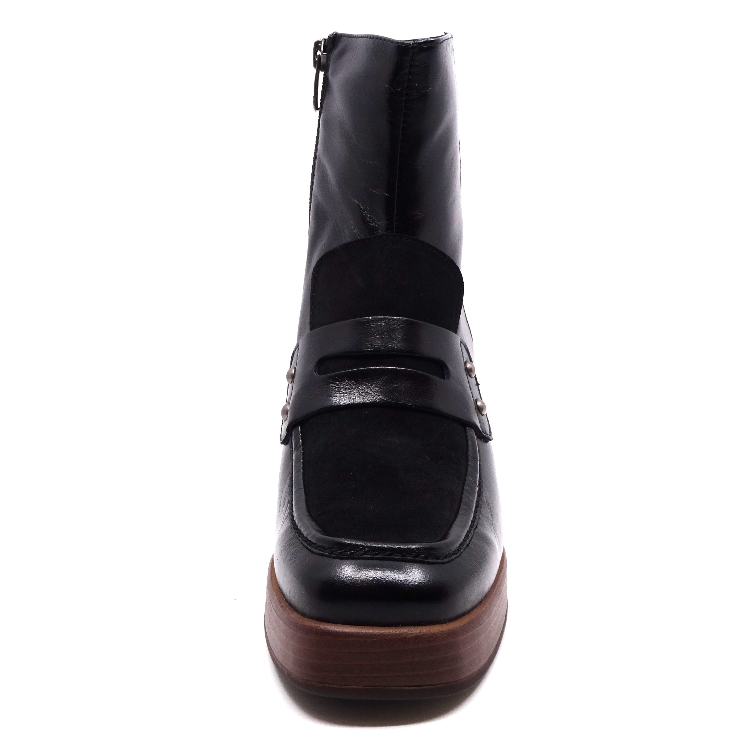 Dorking Daana Black Leather