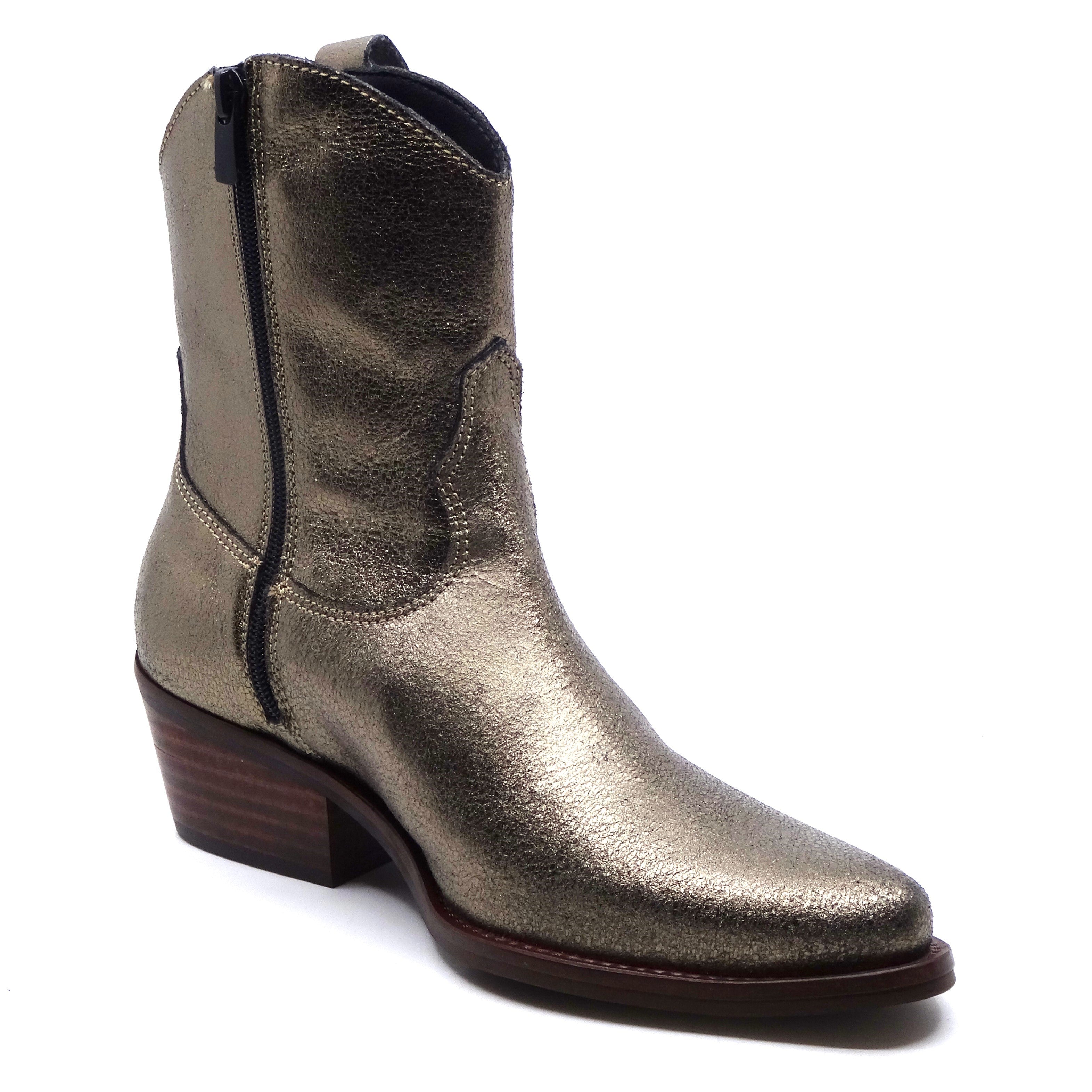 Lucia Viguera 8224 Nariella Gris