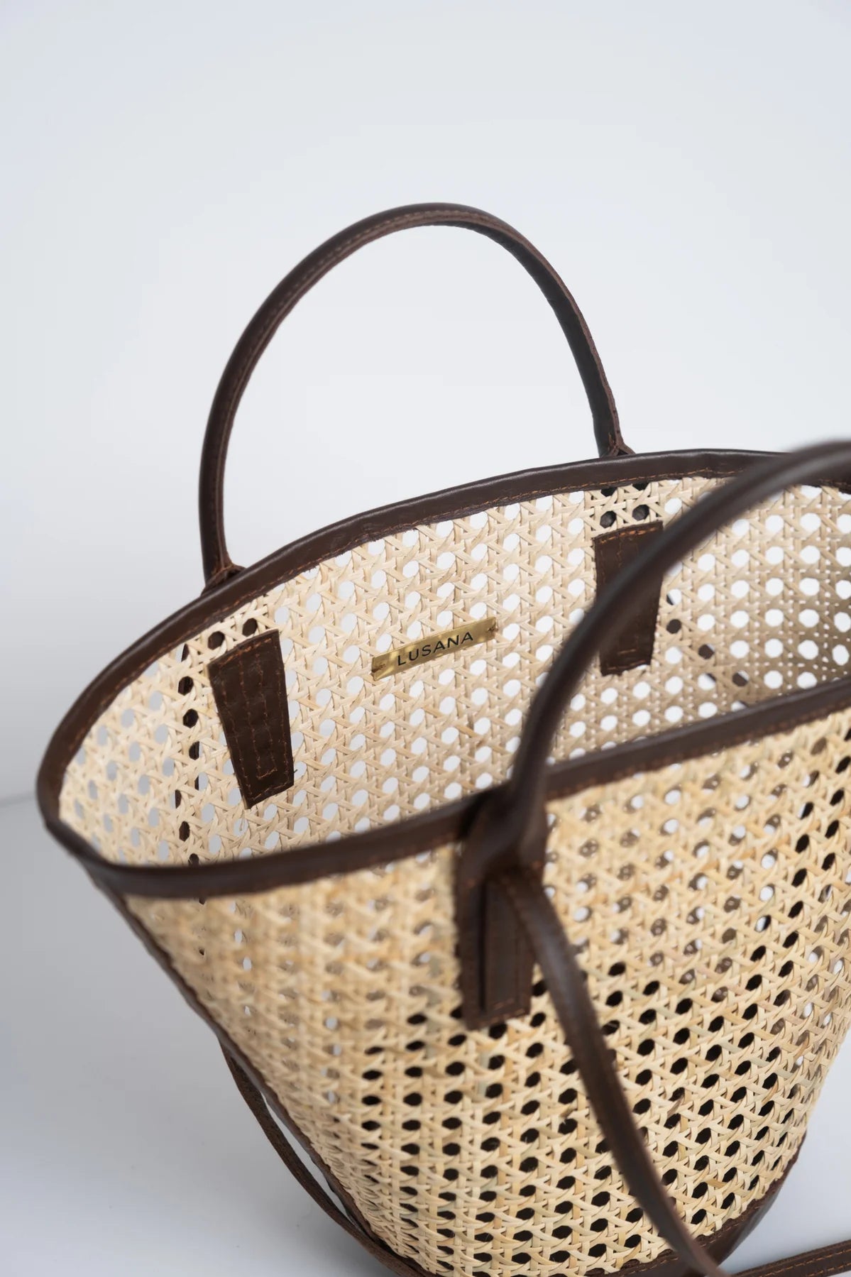 Lusana Alma Mini Dark Choc
