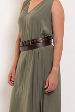Load image into Gallery viewer, M.A Dainty Lasso Belt Choc/Brass
