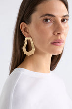Load image into Gallery viewer, Elk Delka Drop Earring Gold
