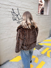 Load image into Gallery viewer, Cinnamon Creations 67084 Leopard Faux Fur Cropped Jacket Maron Clair
