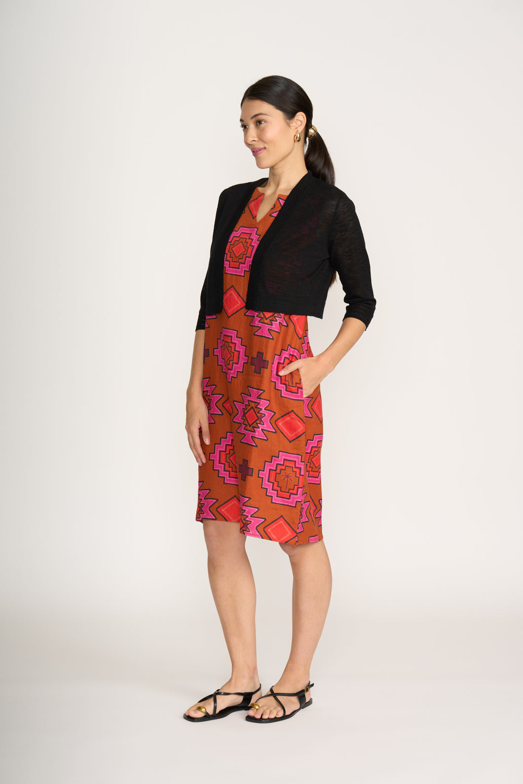 FOIL Headliner Shrug Black