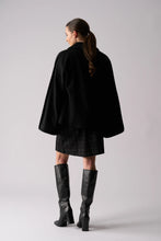 Load image into Gallery viewer, FOIL Break Through Coat Black
